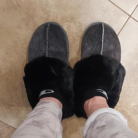 🆕Women Black Suede Fluff Dual Memory Foam Arch Support Warm Scuff Slipper - Picture 2 of 9